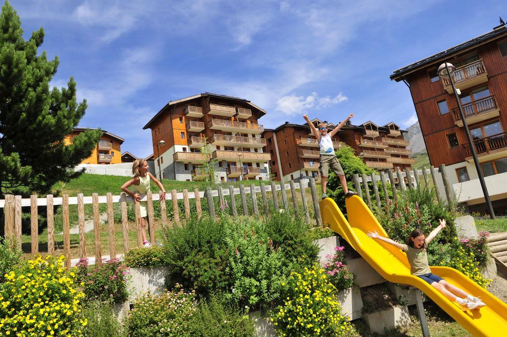 Residence Goelia Les 4 Vallees Saint-Francois-Longchamp Ruang foto